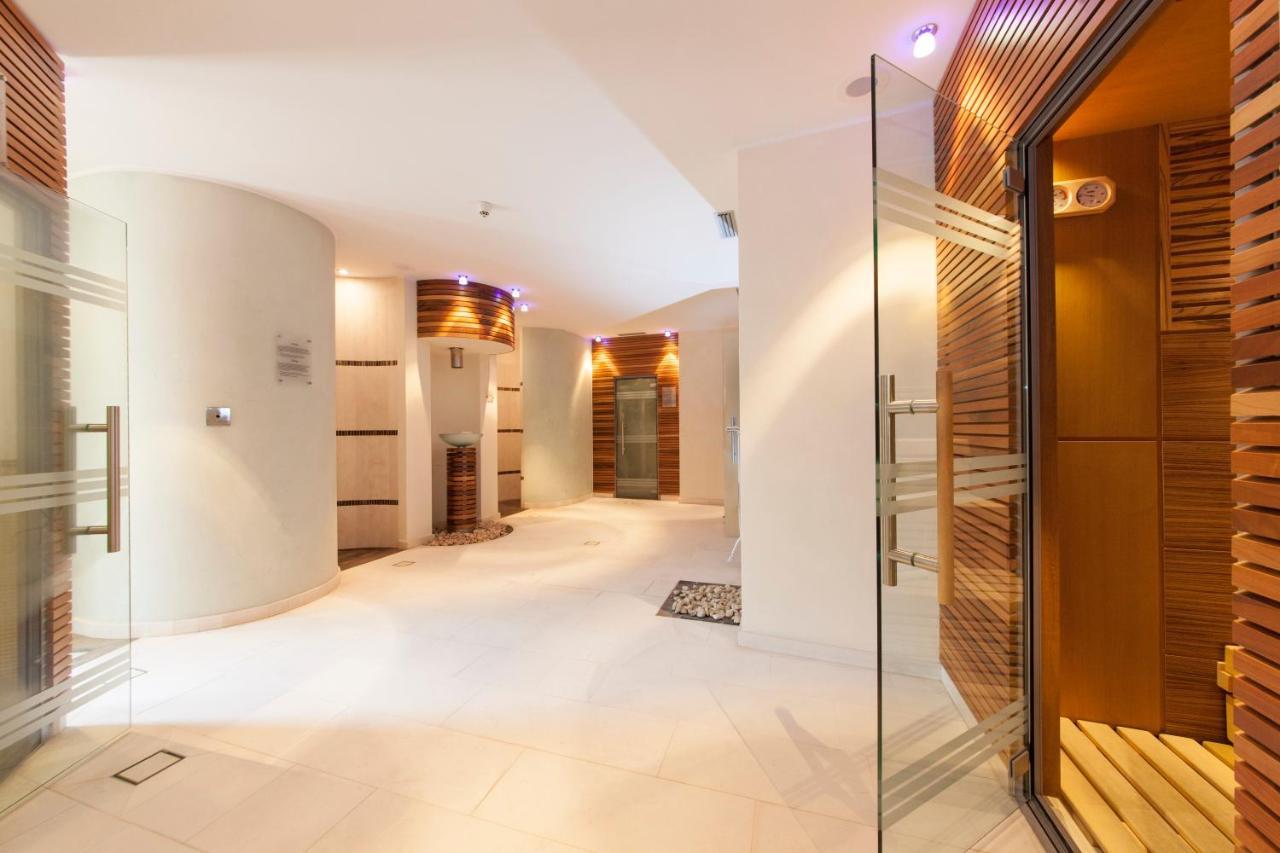 Hotel Carmen Dolomites Santa Cristina Val Gardena Esterno foto