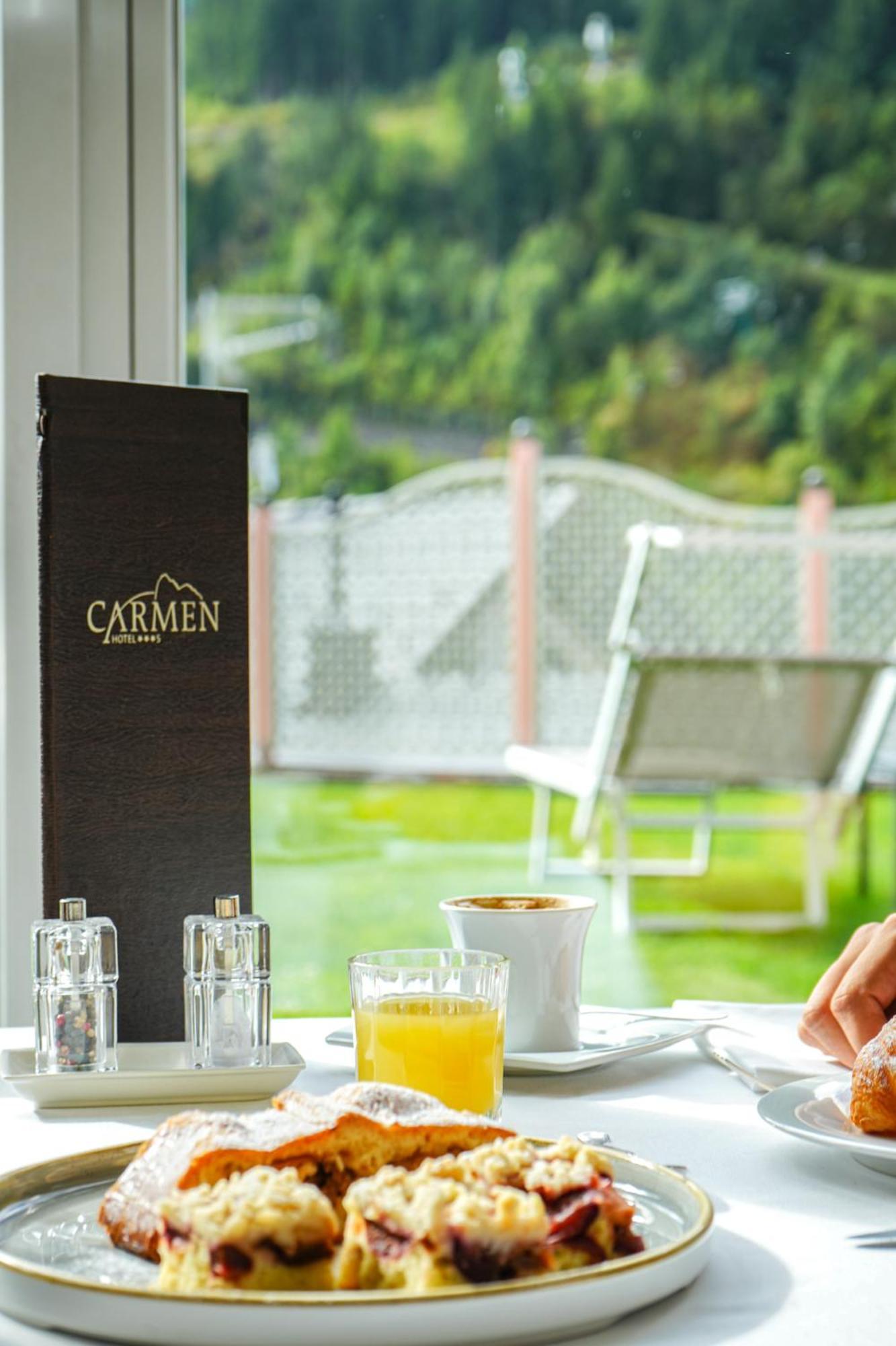 Hotel Carmen Dolomites Santa Cristina Val Gardena Esterno foto