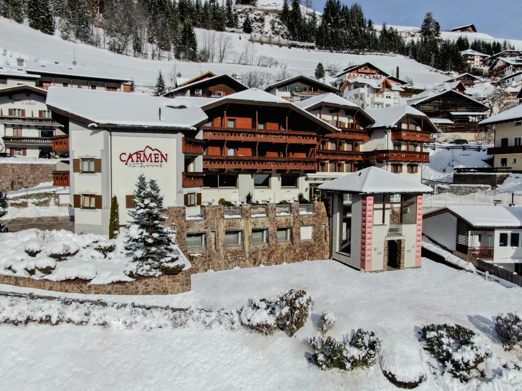 Hotel Carmen Dolomites Santa Cristina Val Gardena Esterno foto